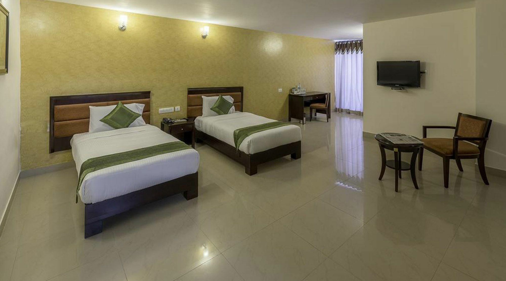 Treebo Crystal Castle Hotel Bangalore Exterior photo